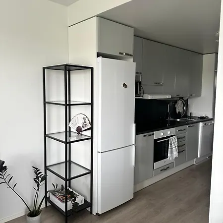 아파트 Modern Home, Free Wifi And Peaceful Location