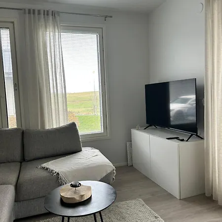Modern Home, Free Wifi And Peaceful Location 아파트 탐페레